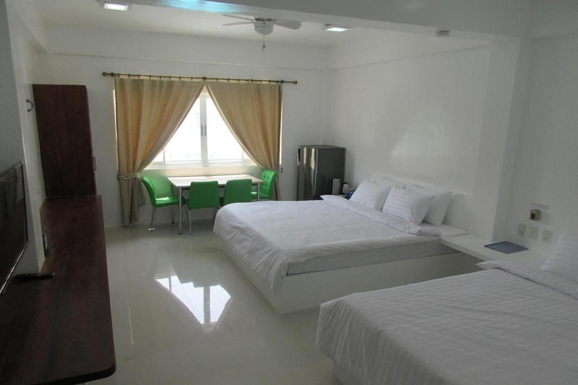 Coron Bluewave Hotel Kültér fotó