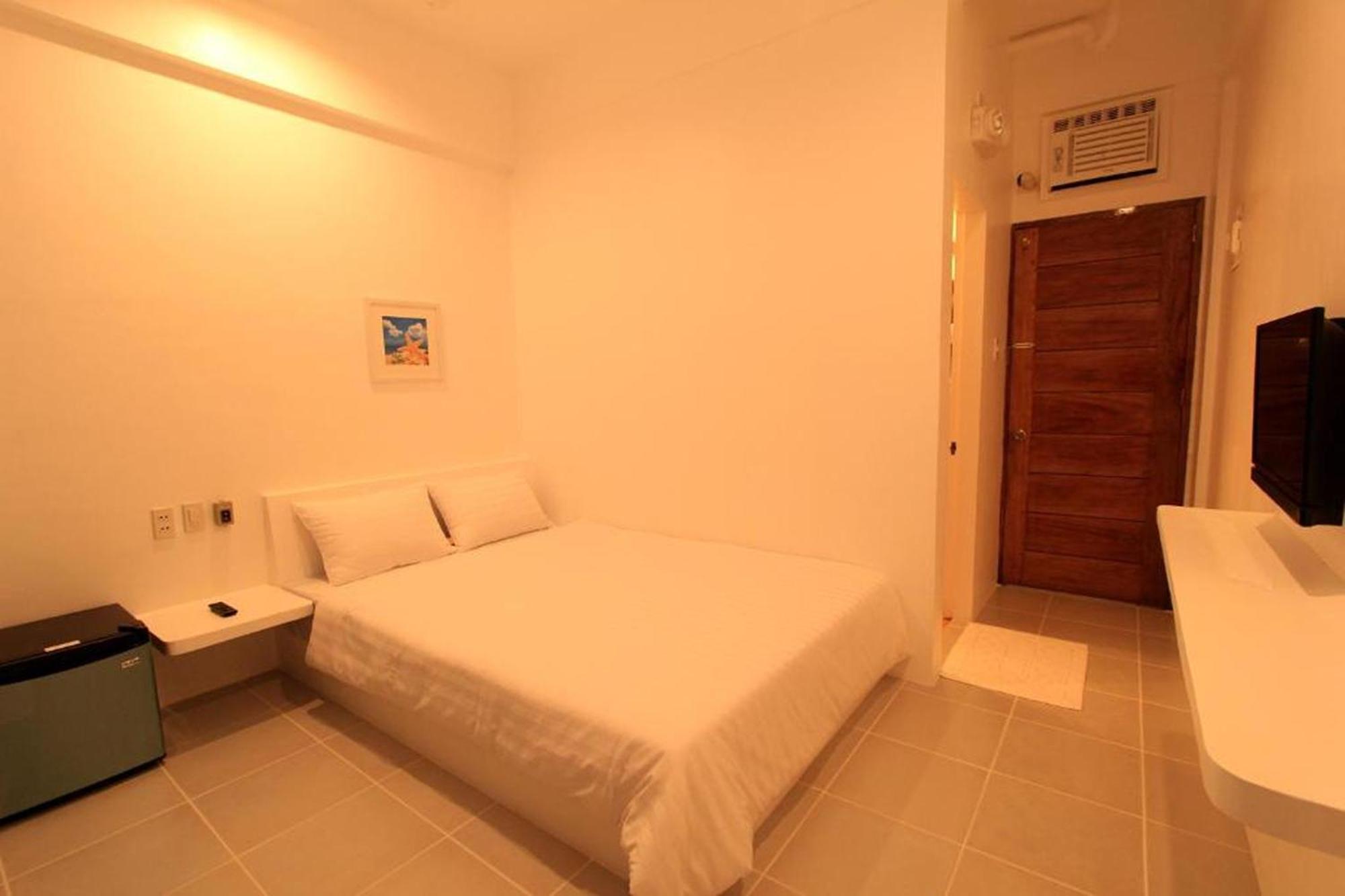 Coron Bluewave Hotel Kültér fotó