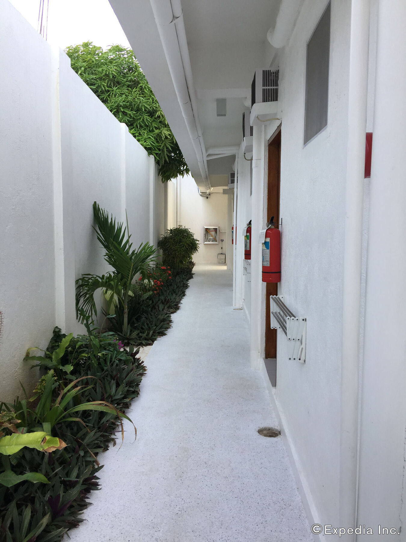 Coron Bluewave Hotel Kültér fotó